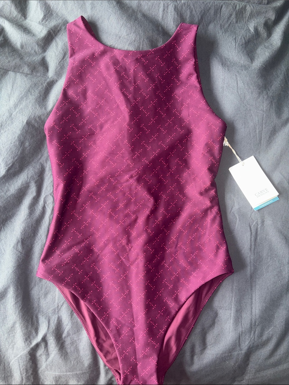 Carve one piece swimsuit